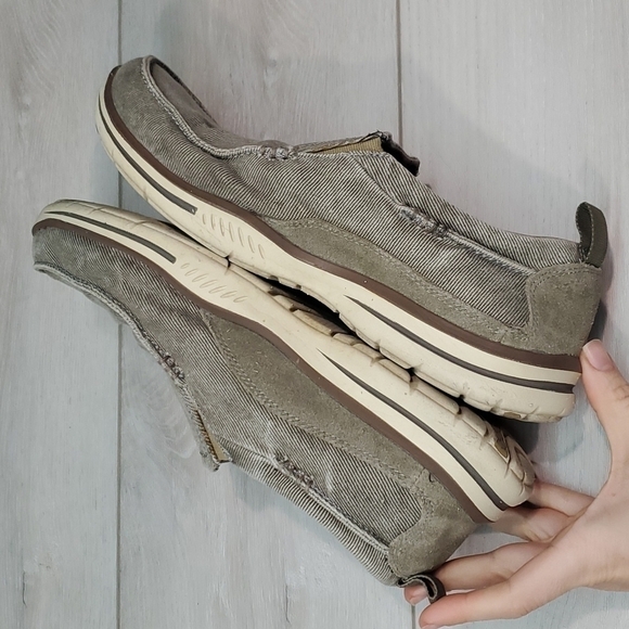 Skechers Mens Relaxed fit Air Cooled Memory foam Loafer Slip on shoes sz 8 - Picture 9 of 12